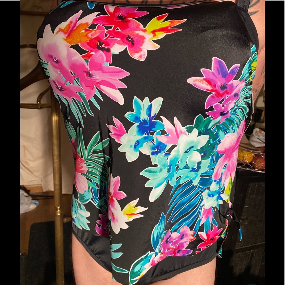 Maxine of Hollywood one piece swimsuit size 16